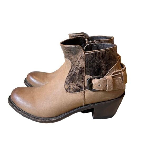 J.B. Dillon Women's Leather Brown Short Heeled Textured Strap Boots Size 6.5 - Picture 5 of 11